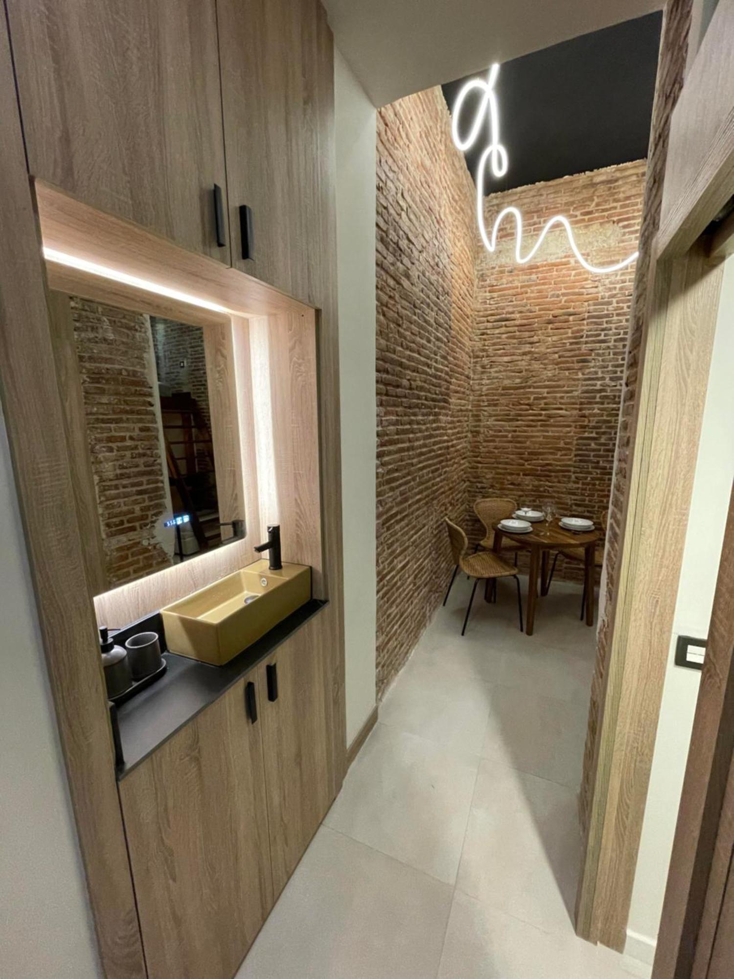 Apartamento Moderno En Edificio Historico 马德里 外观 照片